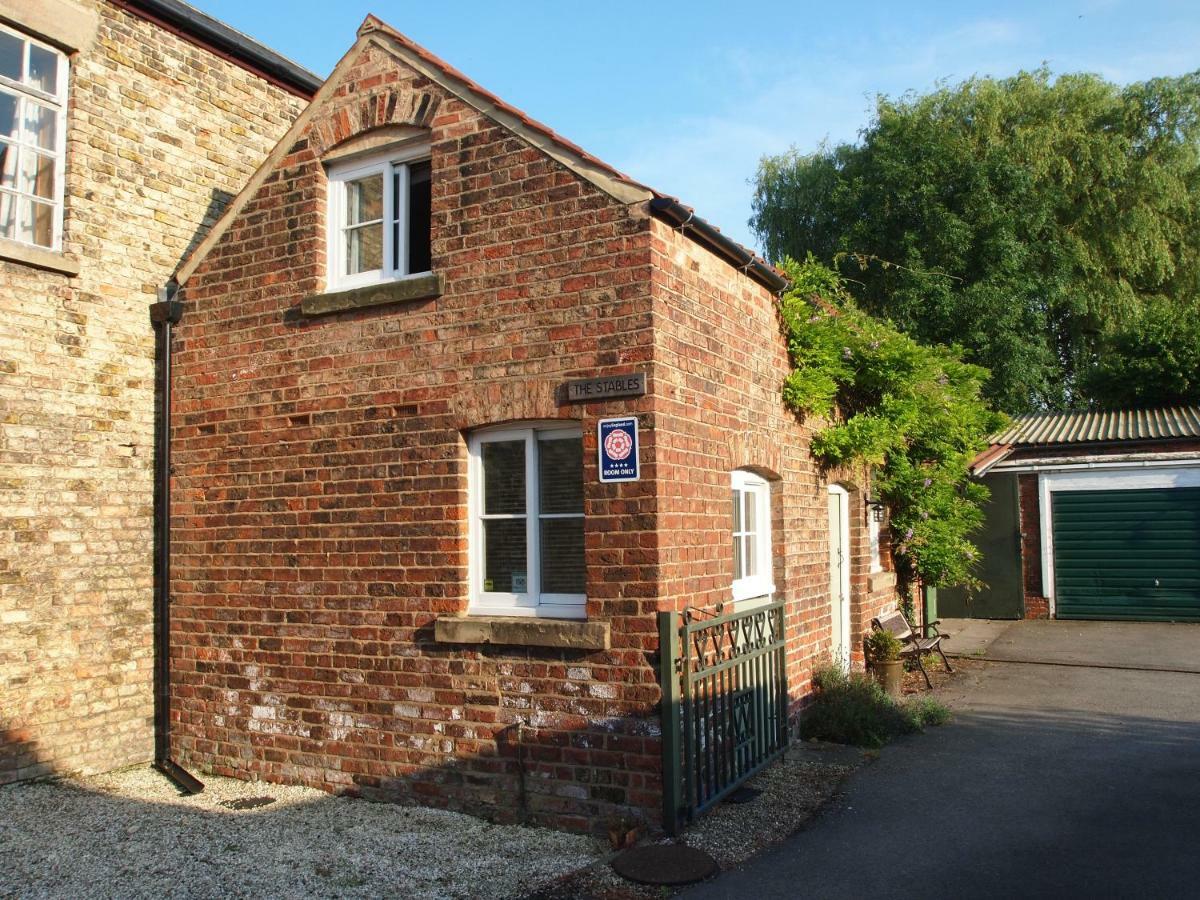 The Stables At Owlett Hall Crowle  Экстерьер фото